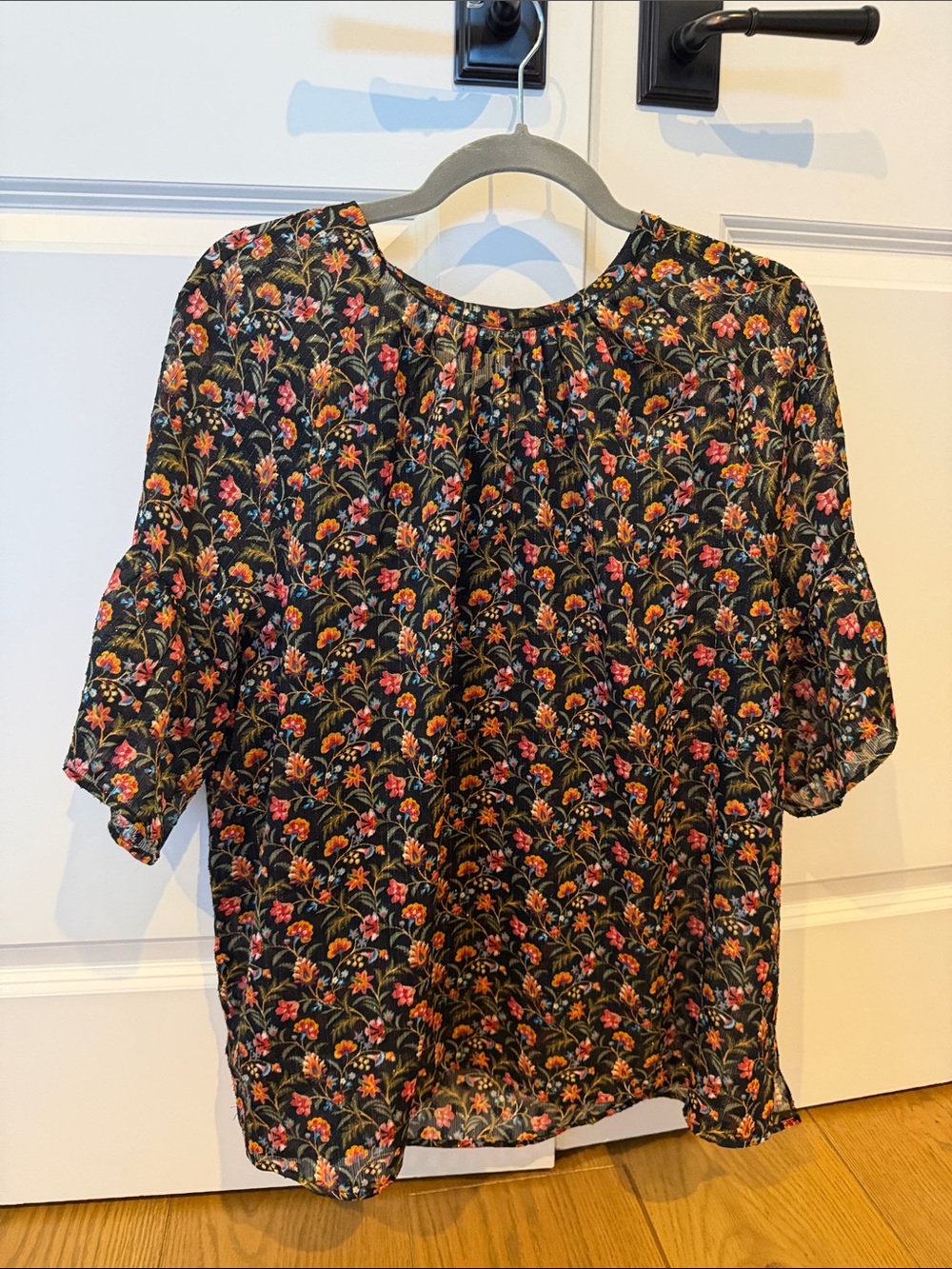Loft Floral Print Black Women's Blouse - Picture 1 of 3